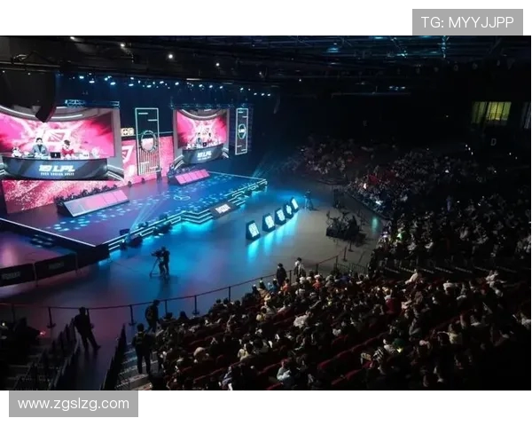 LNG战队在Major赛积分榜上以93分稳居第一位置，竞争激烈引人关注