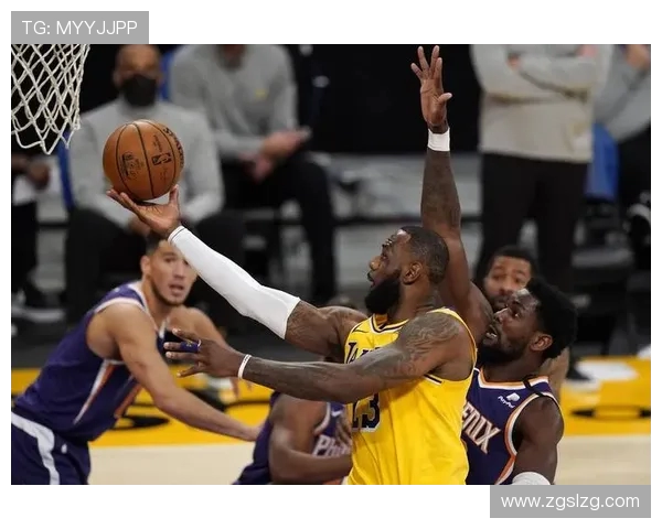 2012年湖人与快船经典对决回顾CCTV精彩瞬间重温