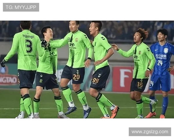 全北现代迎战大邱足球队力争主场胜利展现强大实力