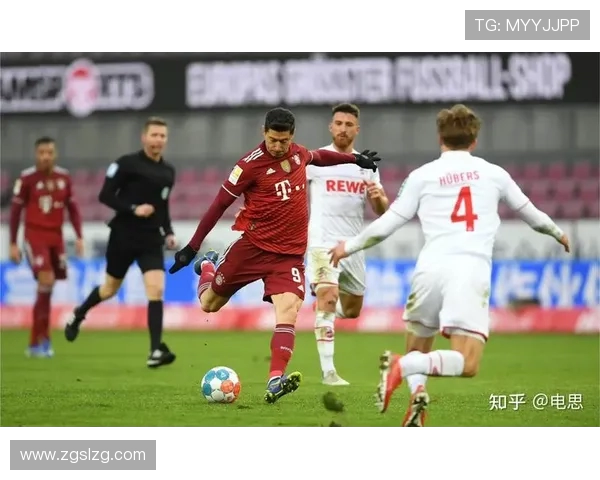 拜仁慕尼黑与曼联精彩对决比分揭晓赛季巅峰之战回顾 拜仁慕尼黑与曼联精彩对决比分揭晓赛季巅峰之战回顾