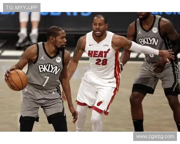 新赛季篮网队对决湖人队精彩赛事前瞻与球员表现分析 新赛季篮网队对决湖人队精彩赛事前瞻与球员表现分析