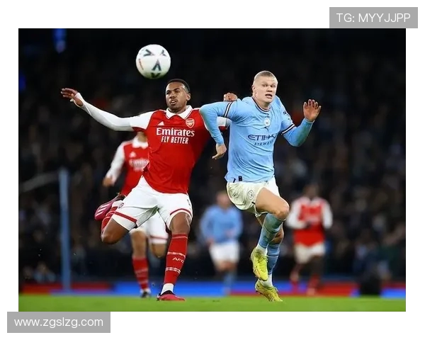 曼联与阿森纳2005年经典对决回顾:激情四溢的英超巅峰之战 曼联与阿森纳2005年经典对决回顾:激情四溢的英超巅峰之战