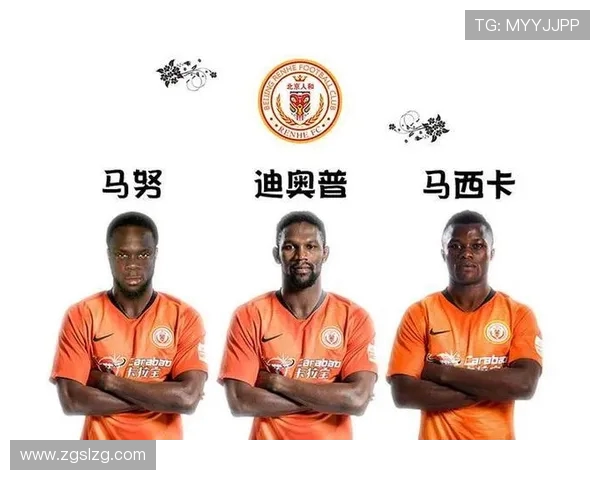 南京足球队与上海足球队赛后复盘探讨灵活性表现与战术调整分析 南京足球队与上海足球队赛后复盘探讨灵活性表现与战术调整分析